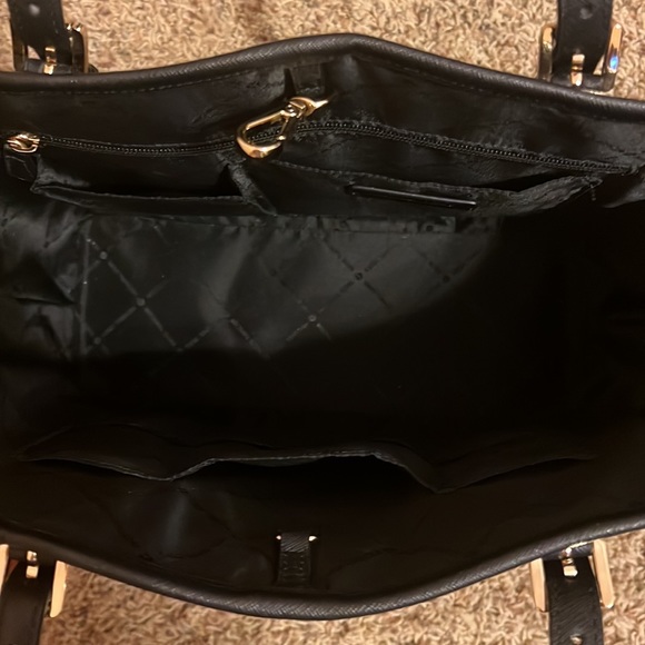 black Michael Kors medium tote purse - Picture 3 of 8